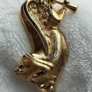 Elegant Gold Angel Brooch